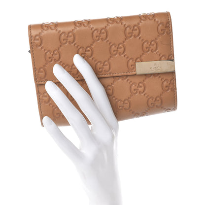 Gucci Guccissima Signature Dice Compact Trademark Wallet New Banana 2 of 11