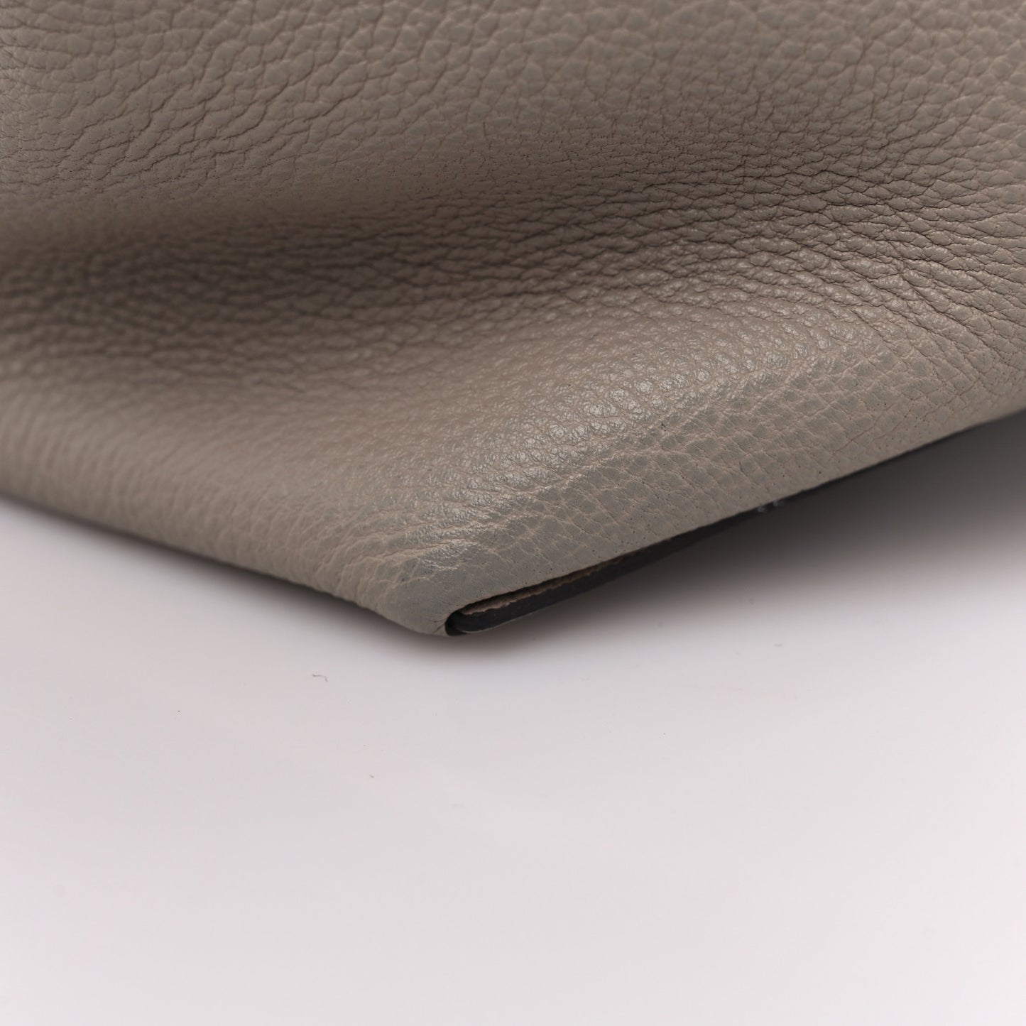 Veau Cachemire Soft Lockit PM Galet