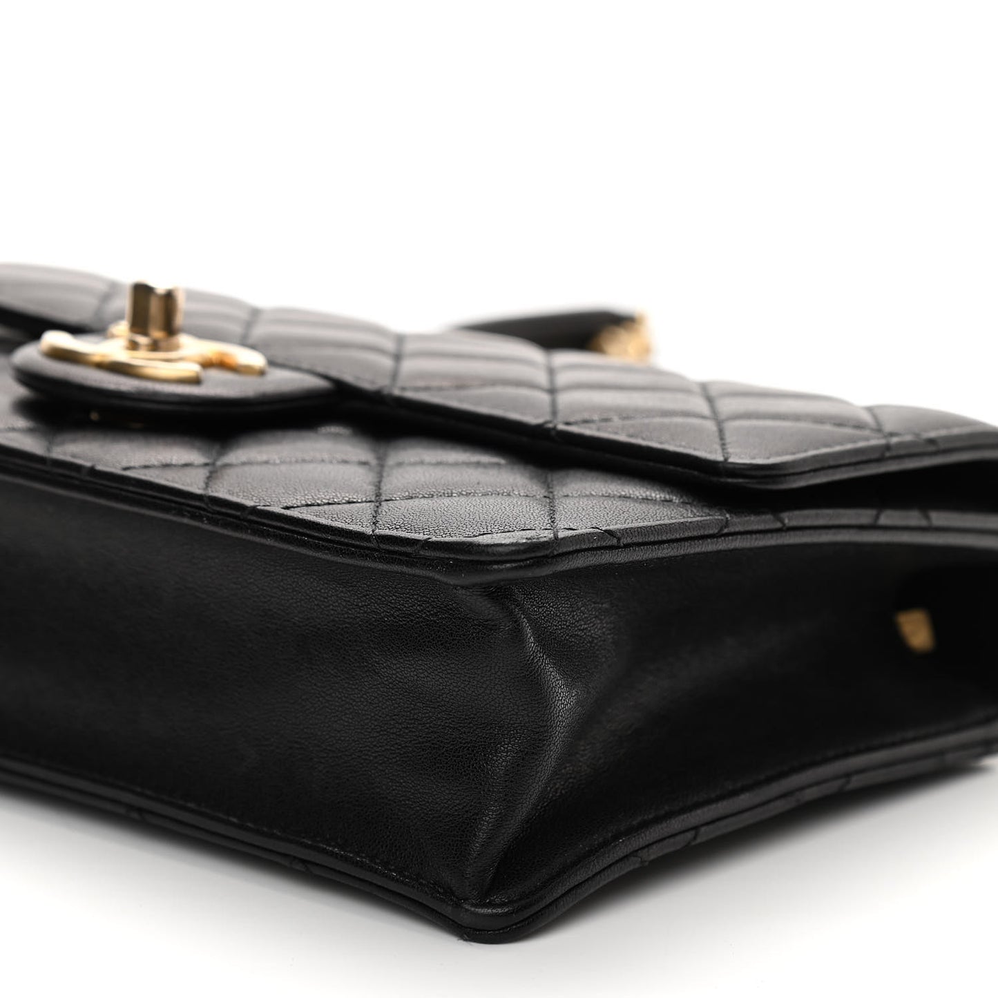Lambskin Quilted Small Chic Pearls Flap Black