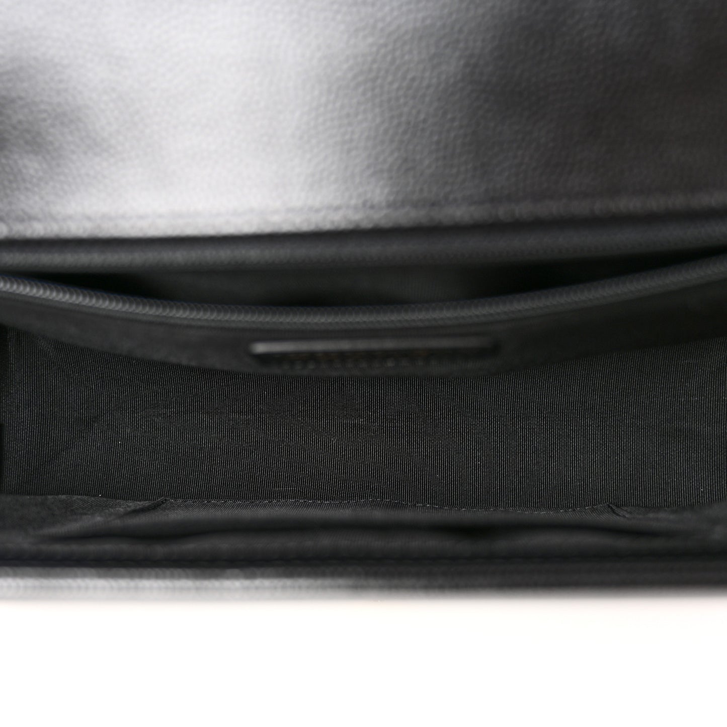 Caviar Quilted New Medium Boy Flap Black