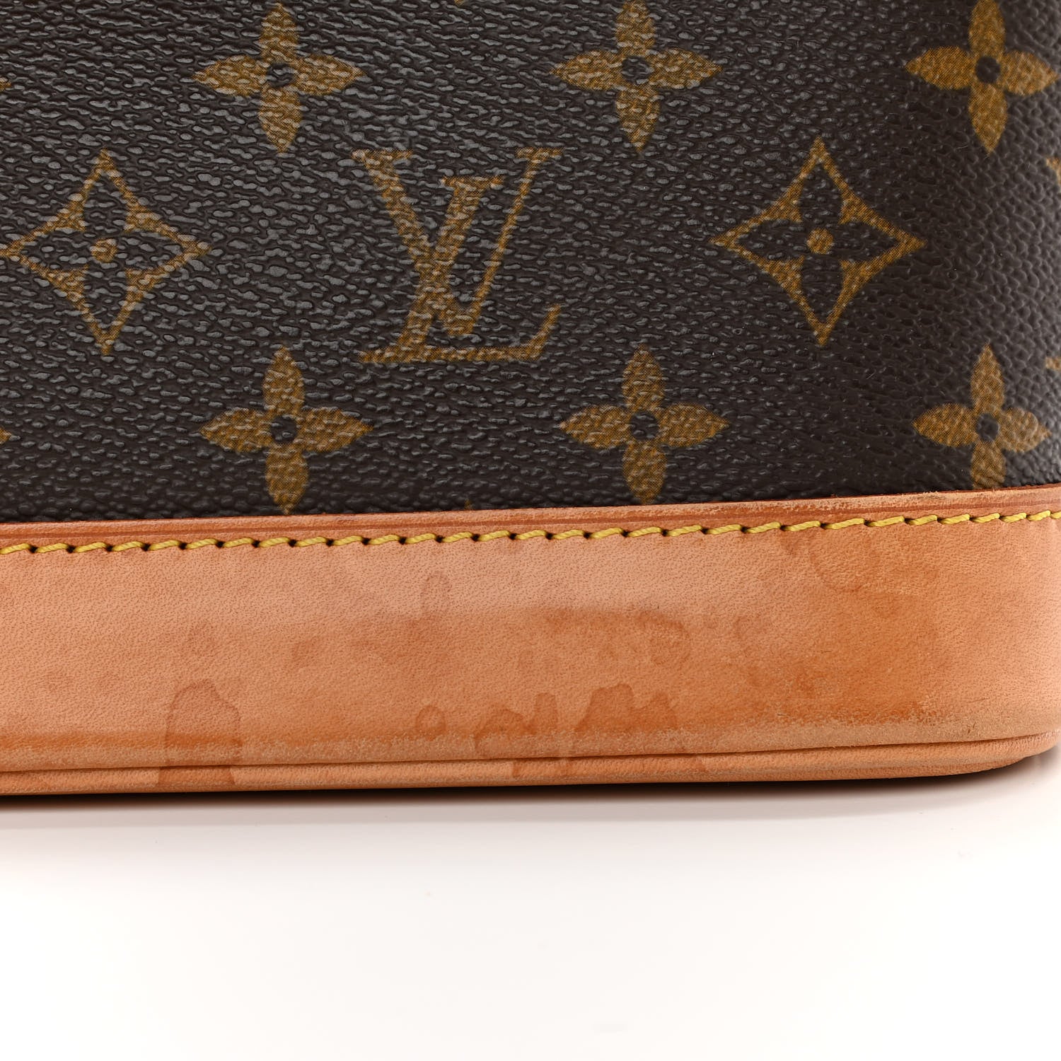 Louis Vuitton Monogram Alma PM 11 of 13