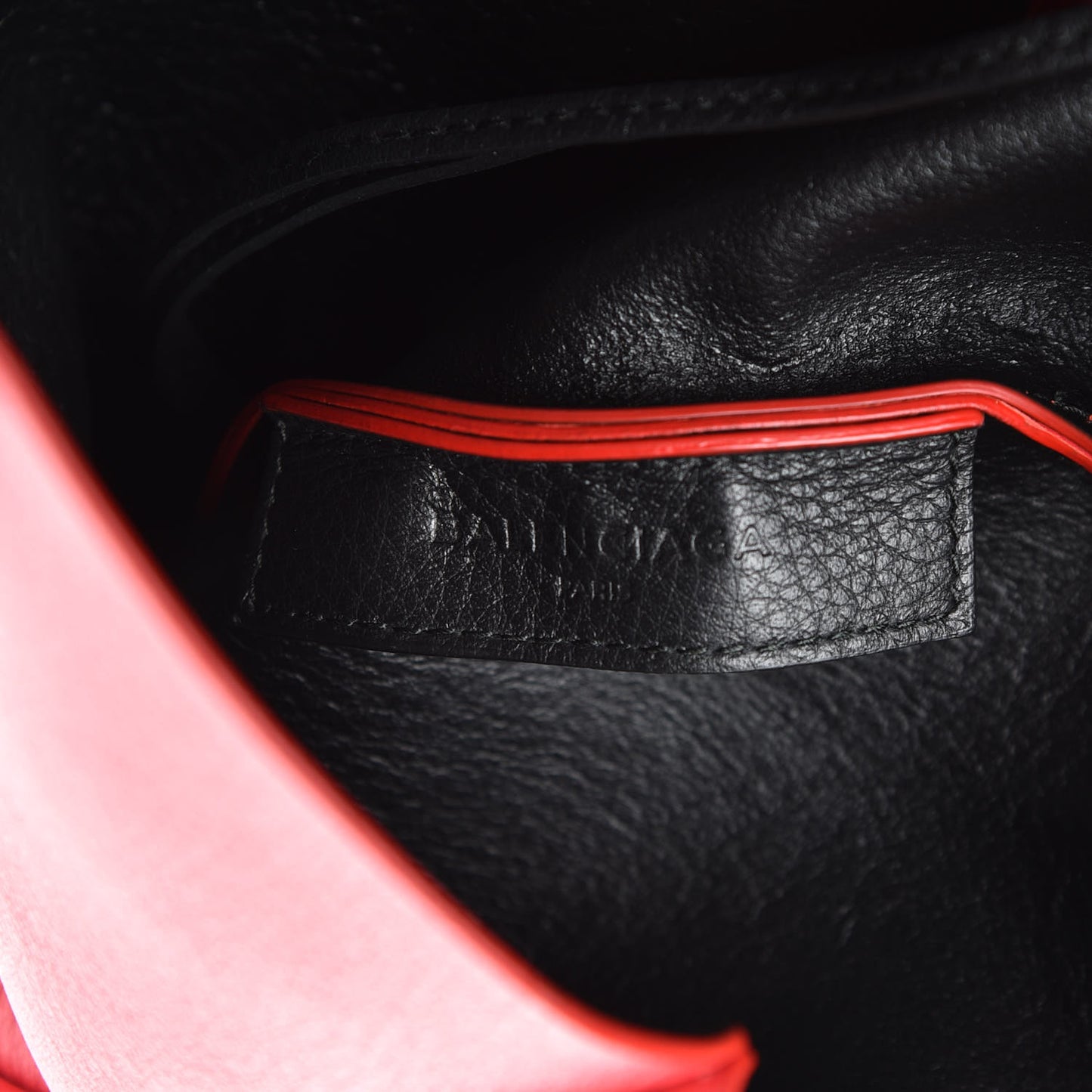 Veau Baltimore Double Sided Medium Everyday Tote Rouge Vermeil Black