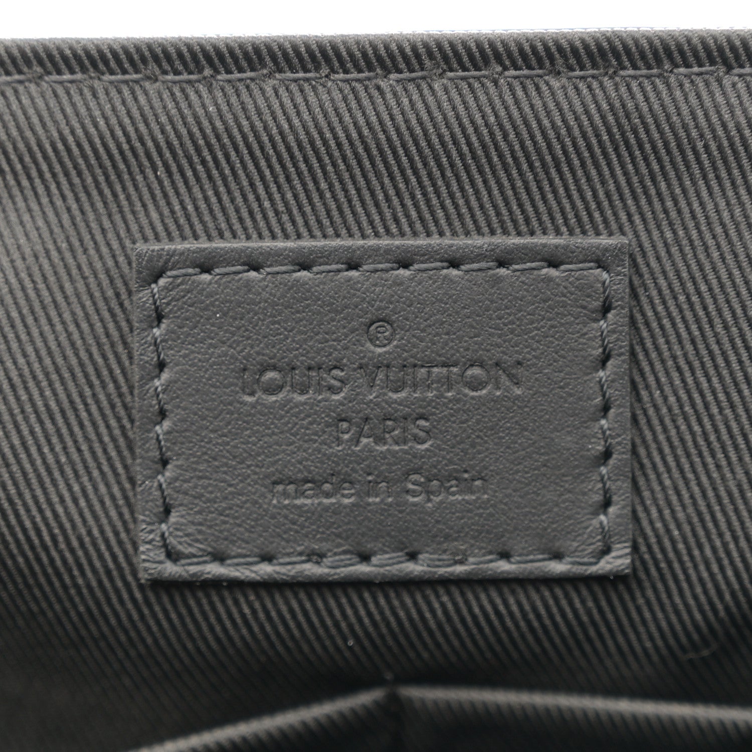 Louis Vuitton Calfskin Aerogram Takeoff Messenger Black 6 of 12