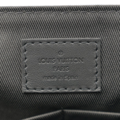 Louis Vuitton Calfskin Aerogram Takeoff Messenger Black 6 of 12