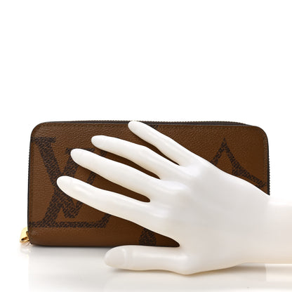 Louis Vuitton Reverse Monogram Giant Zippy Wallet 2 of 8