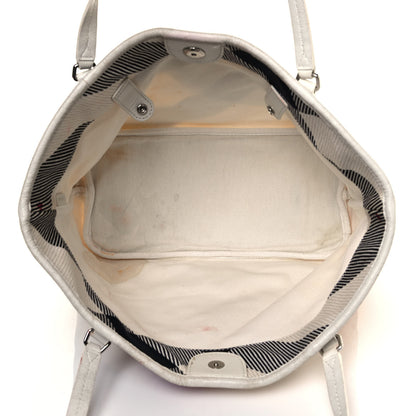 Burberry Canvas Confetti Heart Medium Cantley Tote White 9 of 20