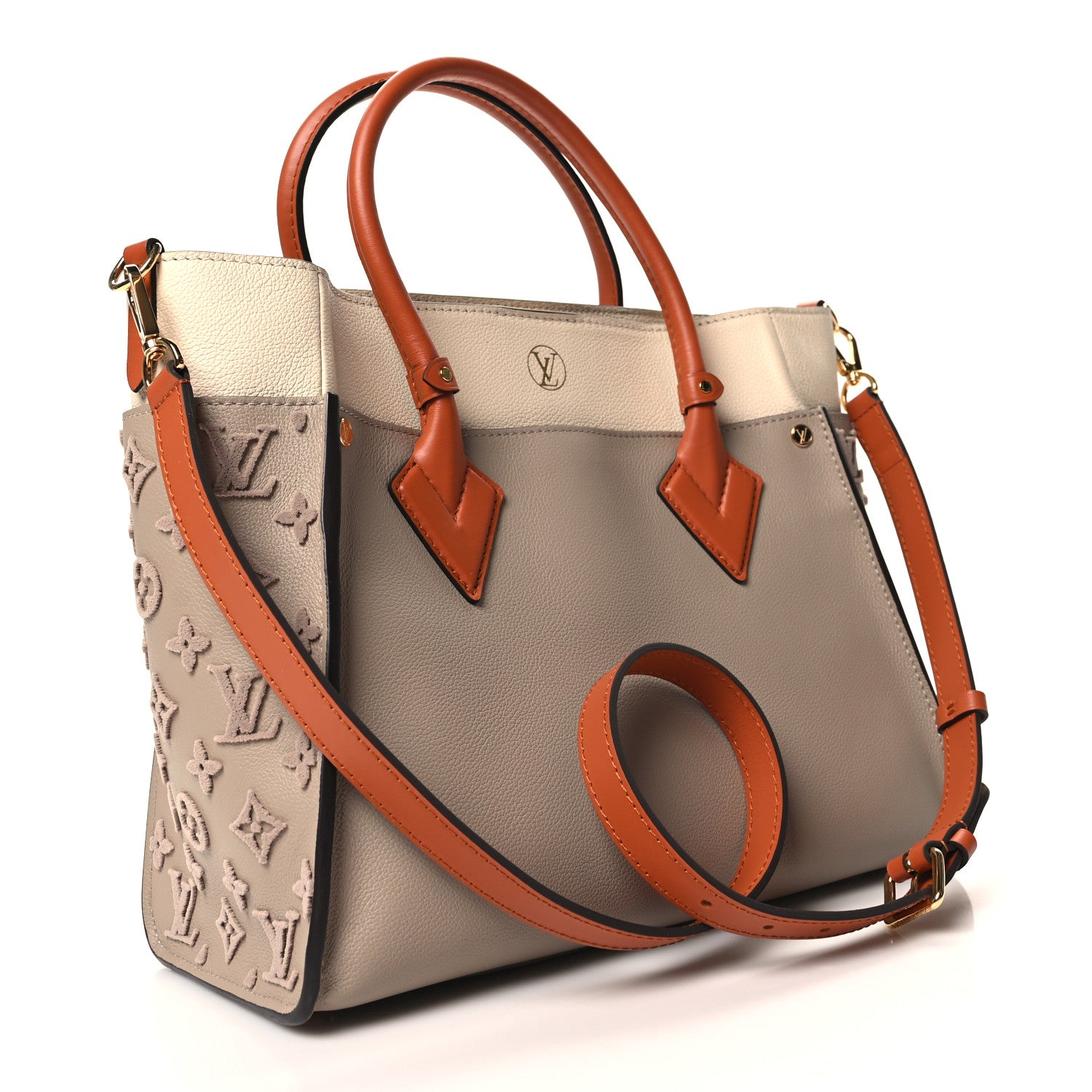 Louis Vuitton Calfskin Monogram Tufting On My Side Galet 3 of 10