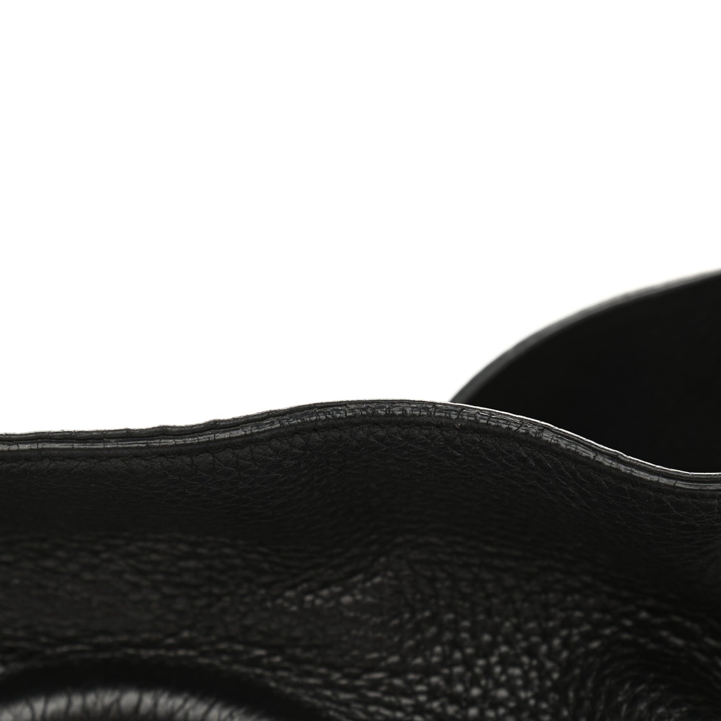 Pebbled Calfskin Medium Soho Chain Shoulder Bag Black