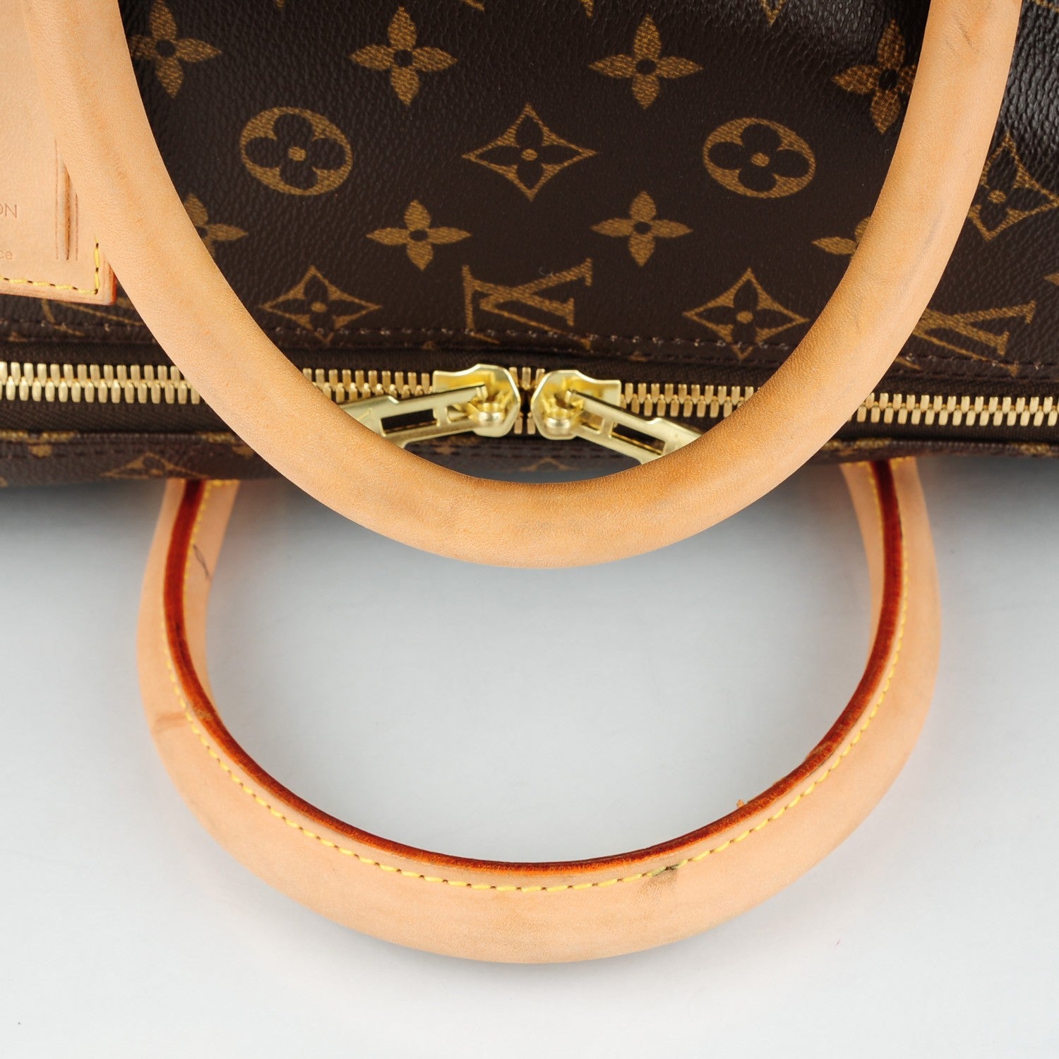 Louis Vuitton Monogram Sirius 70 9 of 10