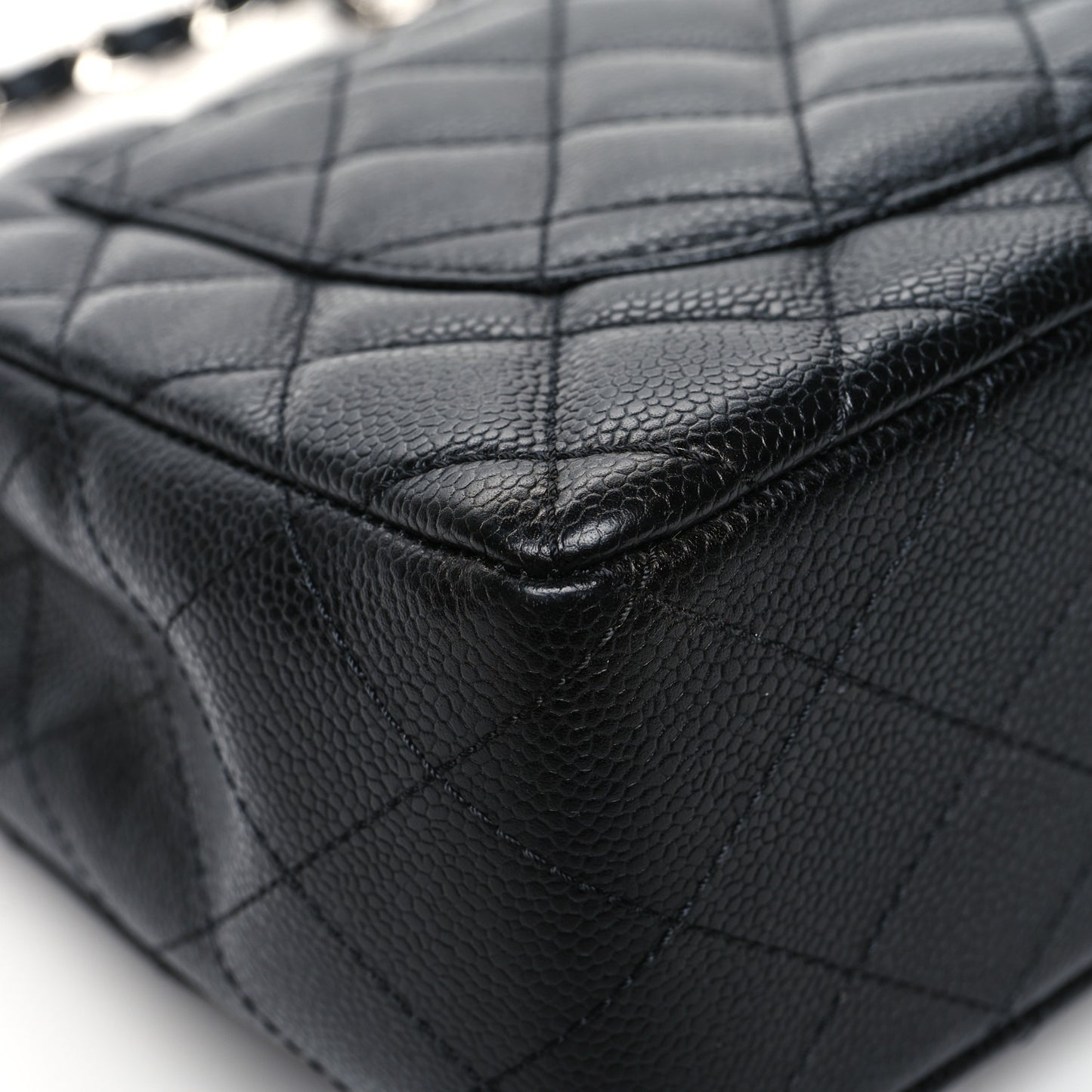 Caviar Quilted Jumbo Single Flap Black