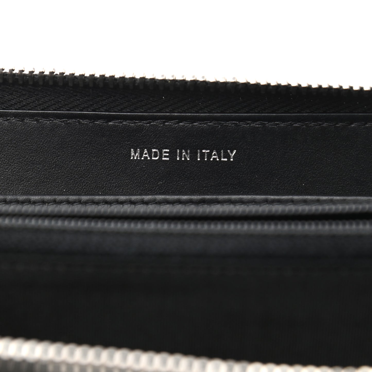 Caviar Patent Small CC Contour Zip Around Wallet Black