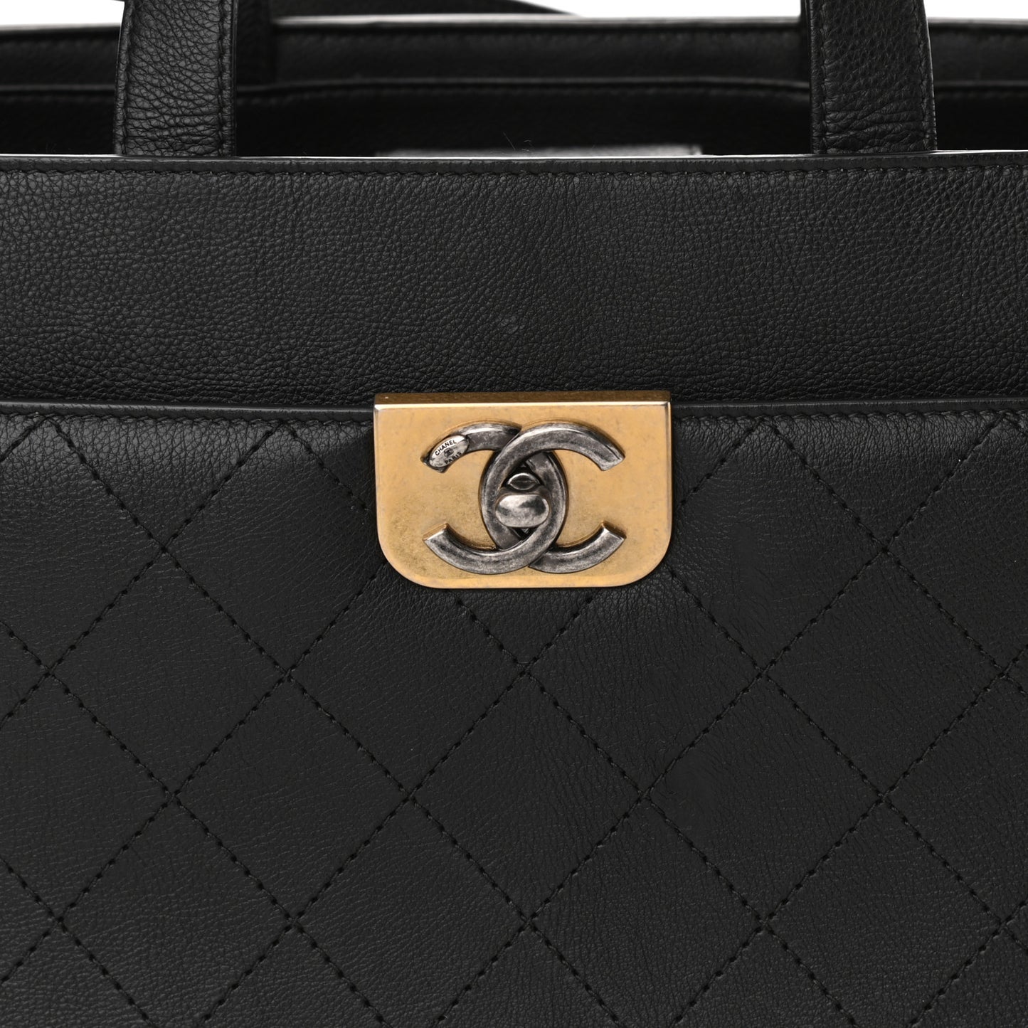 Calfskin Stitched Large Straight Lines Shopping Tote Black