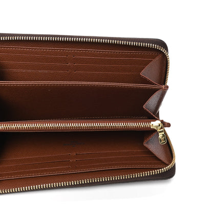 Louis Vuitton Monogram Zippy Wallet 4 of 5