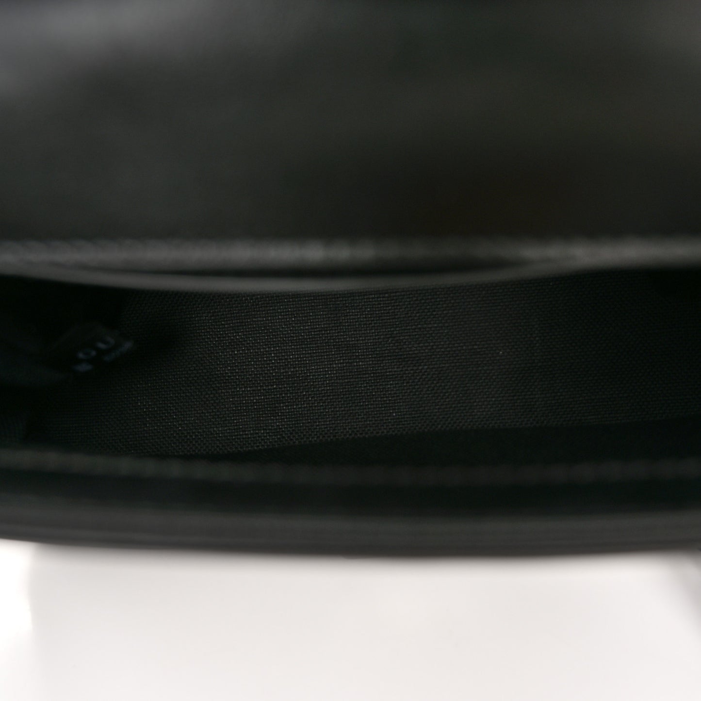 Calfskin Matelasse Monochrome GG Marmont Top Handle Shoulder Bag Black