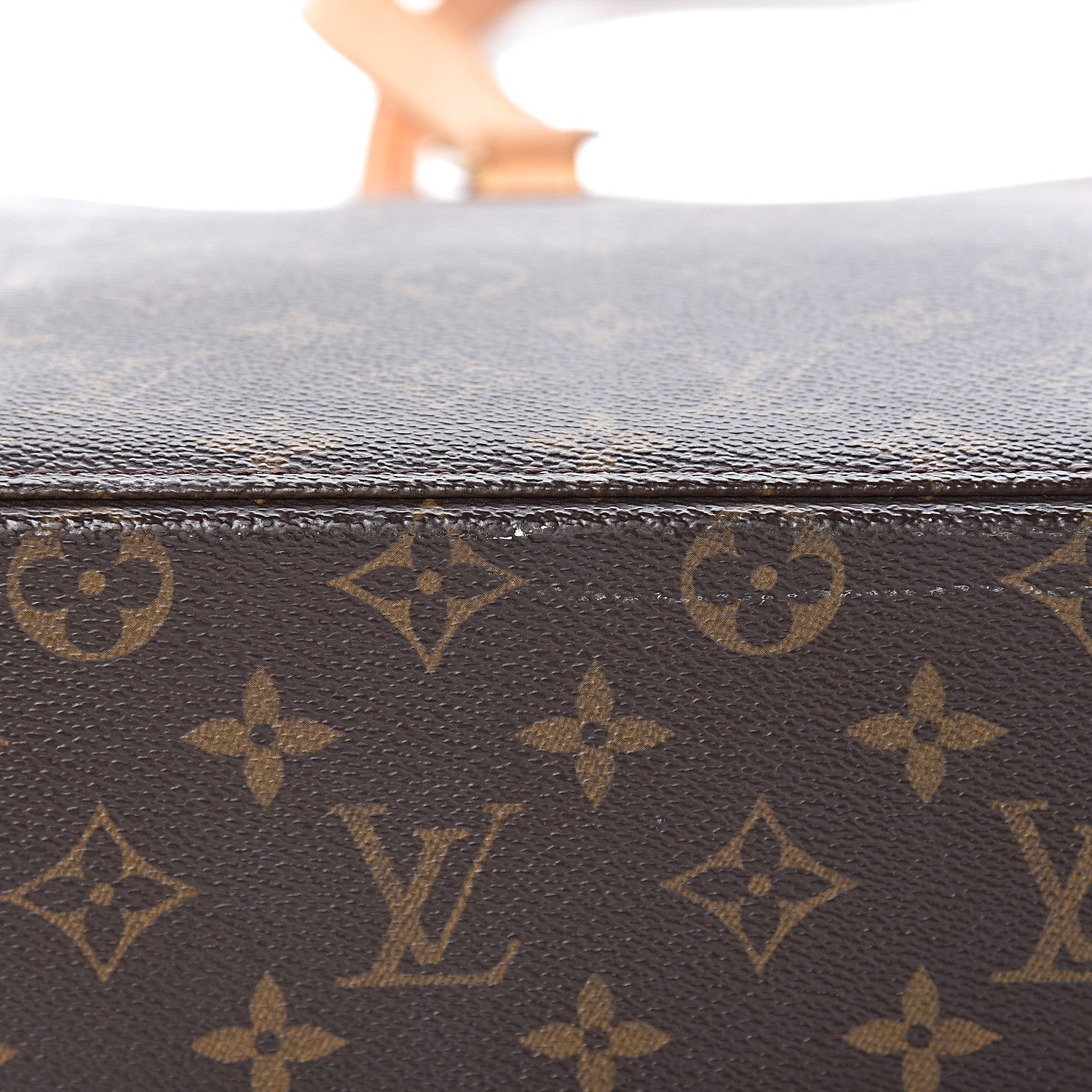 Louis Vuitton Monogram Luco 18 of 21