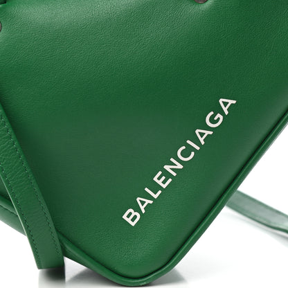 Balenciaga Shiny Day Calfskin S Triangle Duffle Vert Irlandais 6 of 8