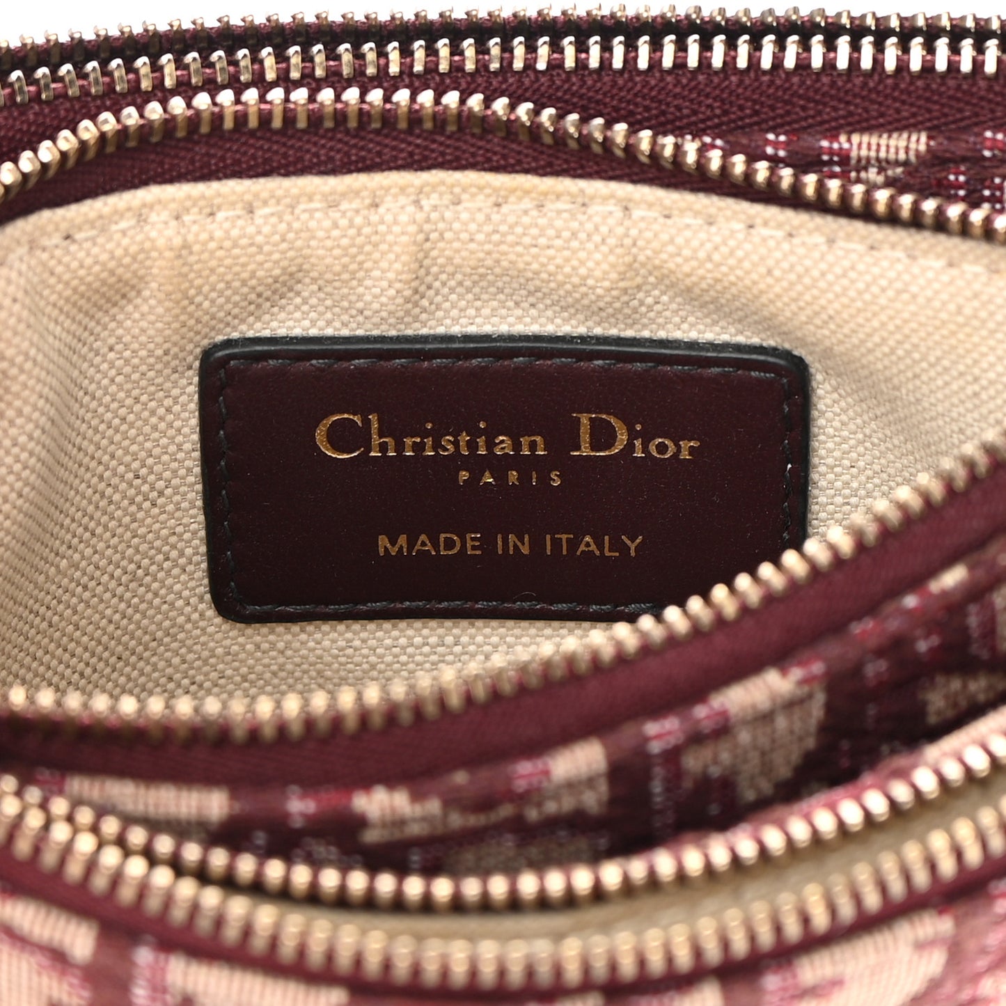 Oblique Saddle Pouch With Strap Burgundy