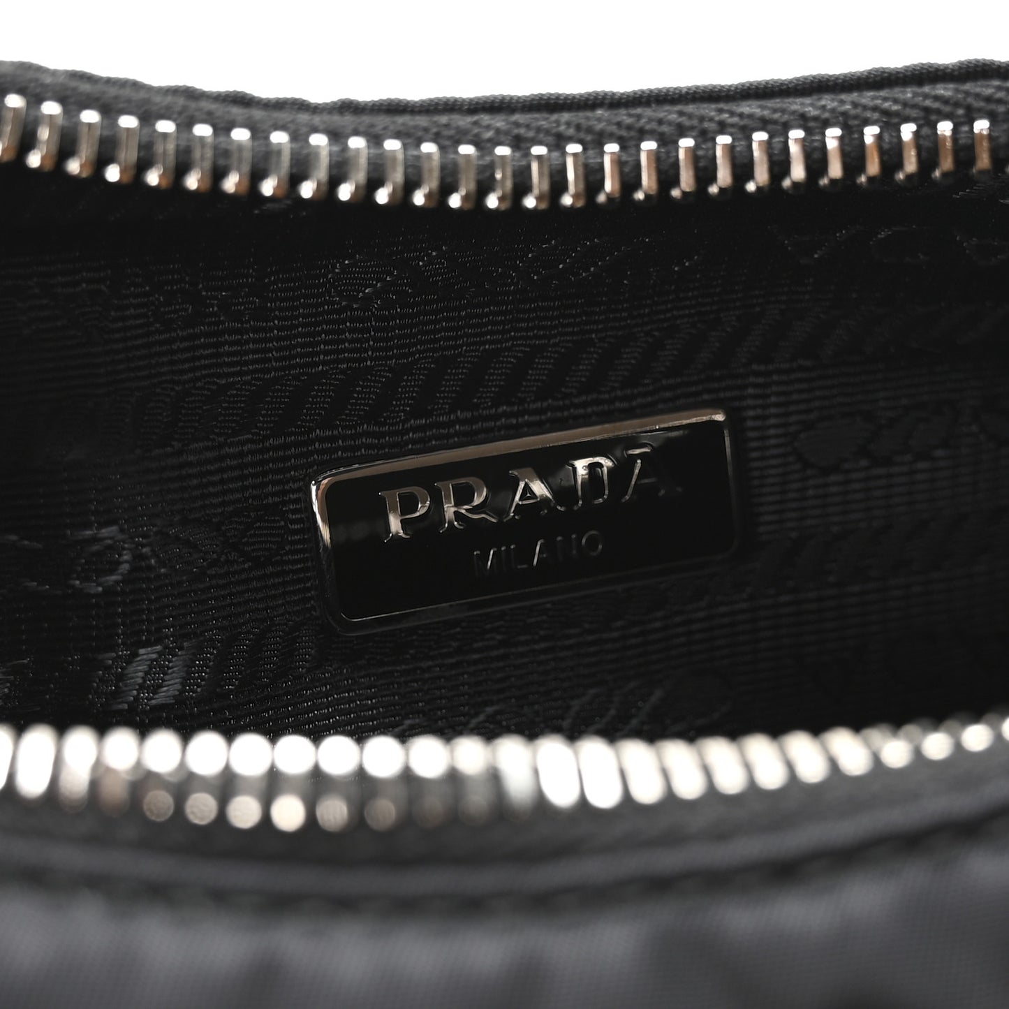 Re-Nylon Saffiano Re-Edition 2005 Shoulder Bag Black