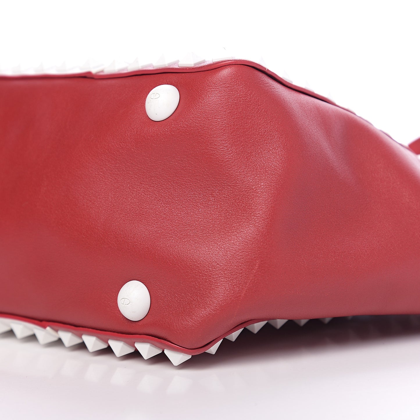 Vitello Colorblock Free Rockstud Tote Rosso Valentino White