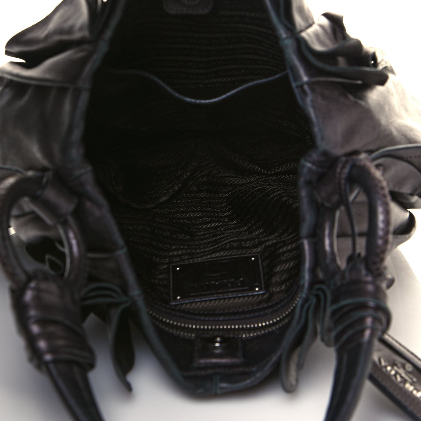 Metallic Nappa Ruffle Hobo Grafite Mordore