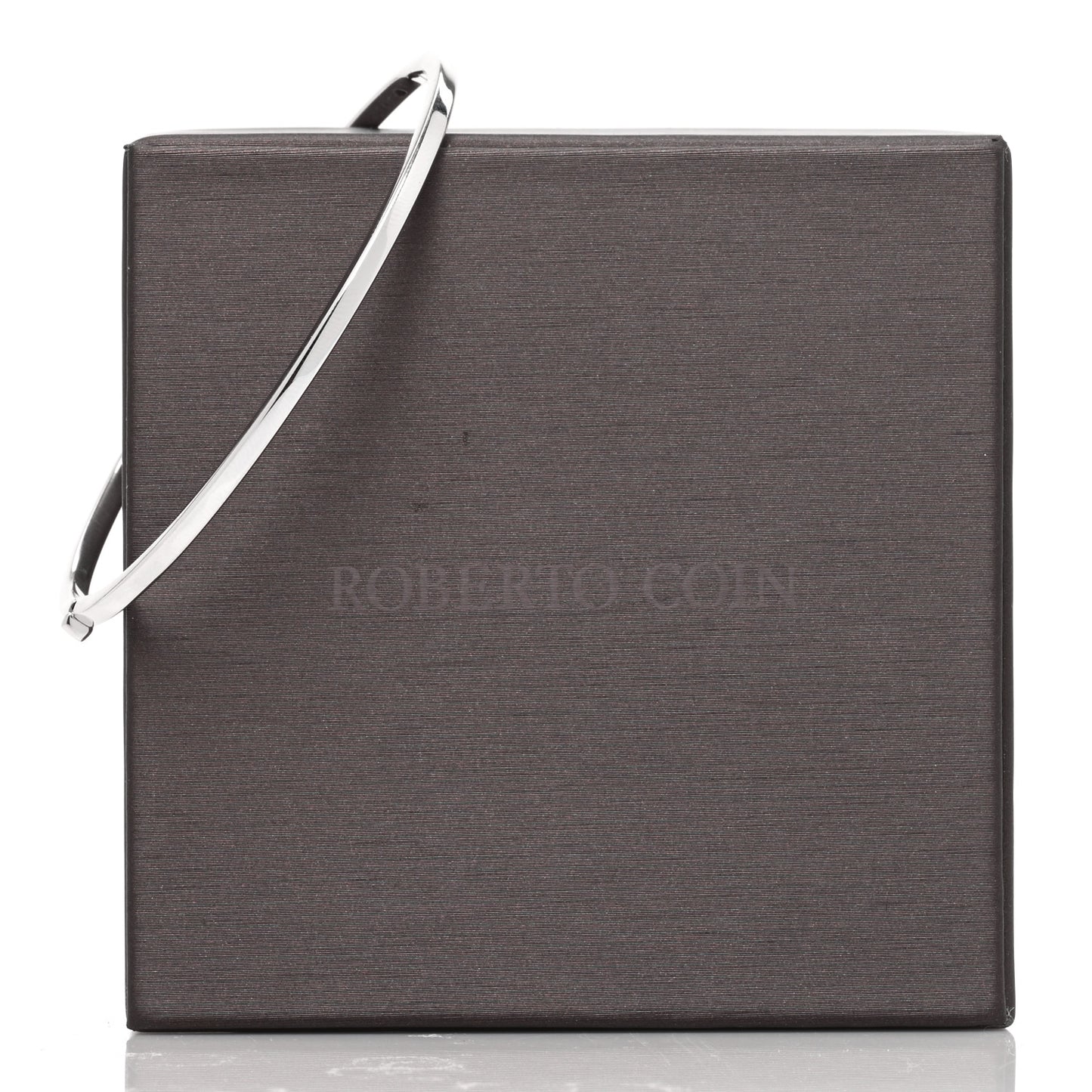 18K White Gold Oval Bangle Bracelet