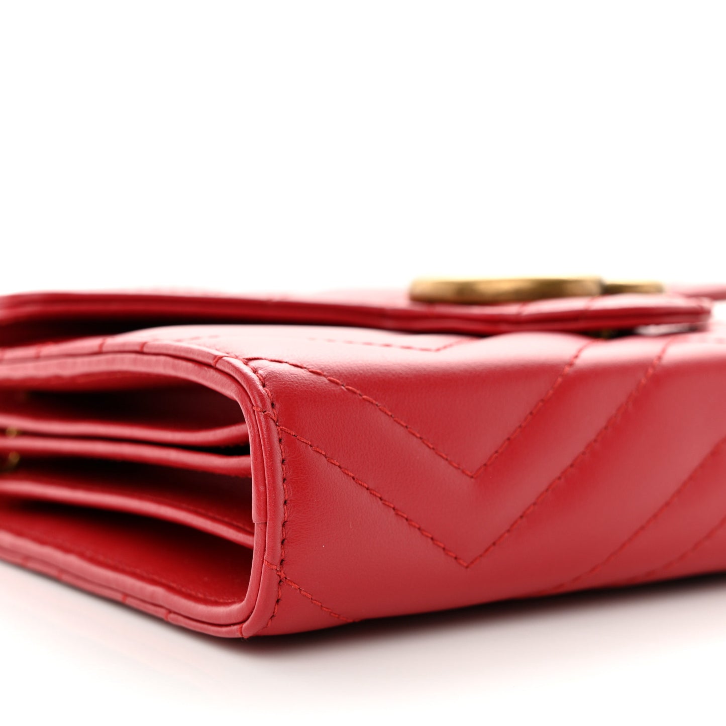 Calfskin Matelasse GG Marmont Chain Wallet Hibiscus Red