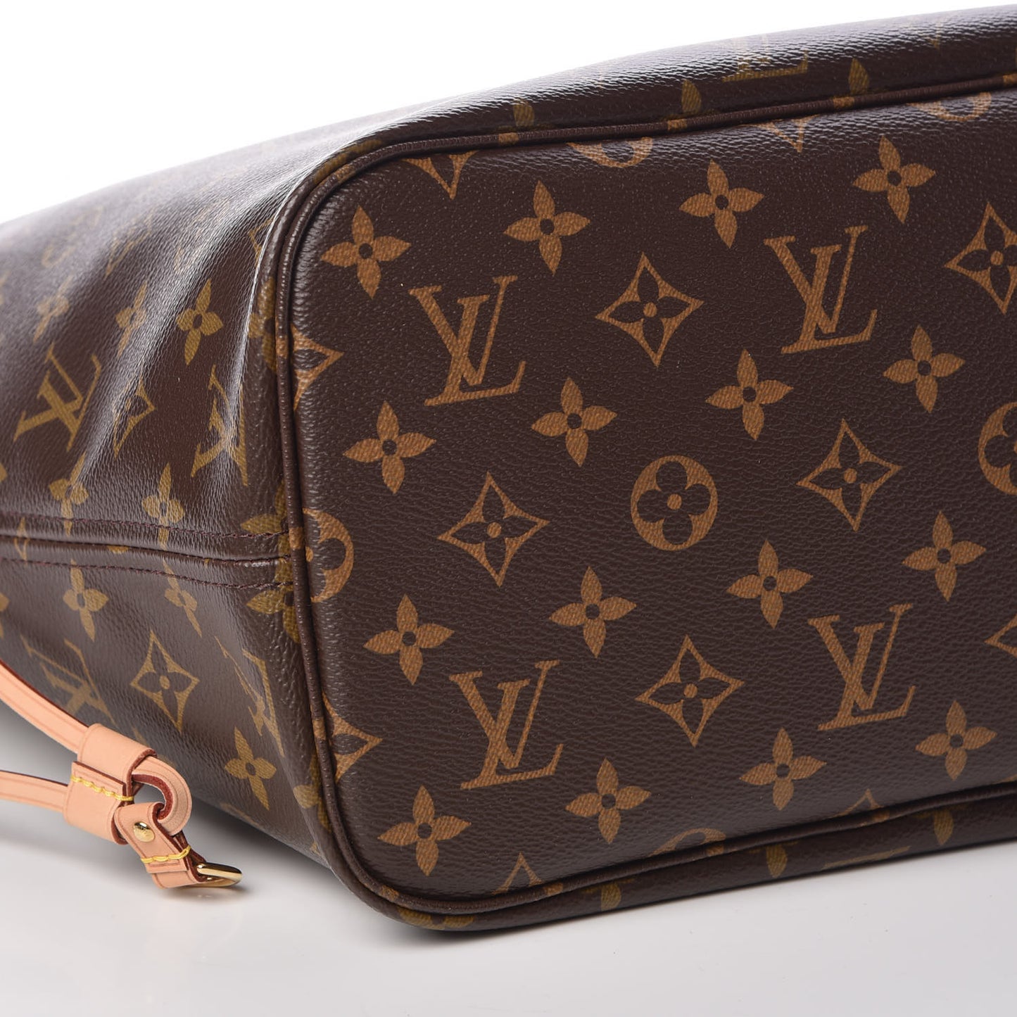 Monogram V Neverfull MM Grenade
