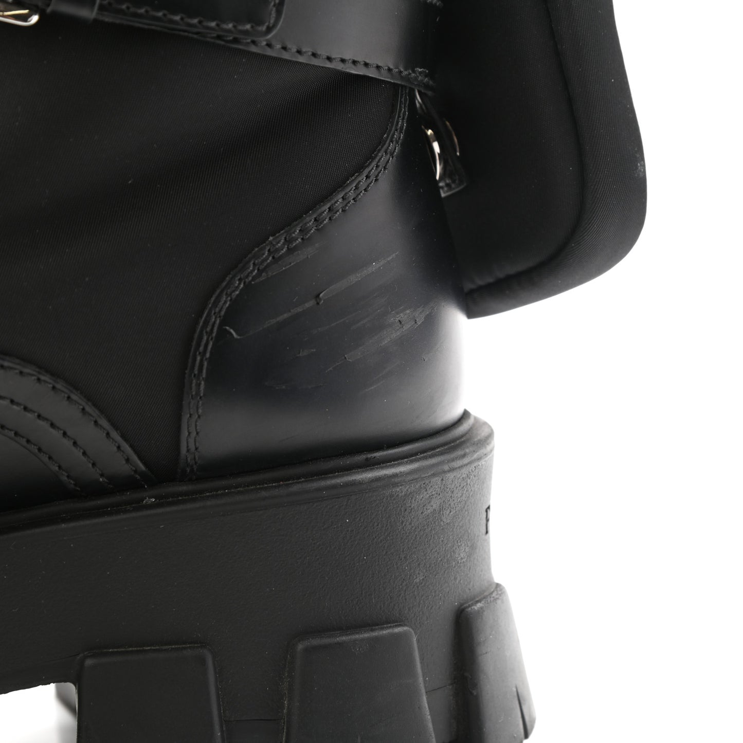 Spazzolato Rois Nylon Metal Triangle Logo Monolith Pouch Pocket 55mm Boots 39 Black