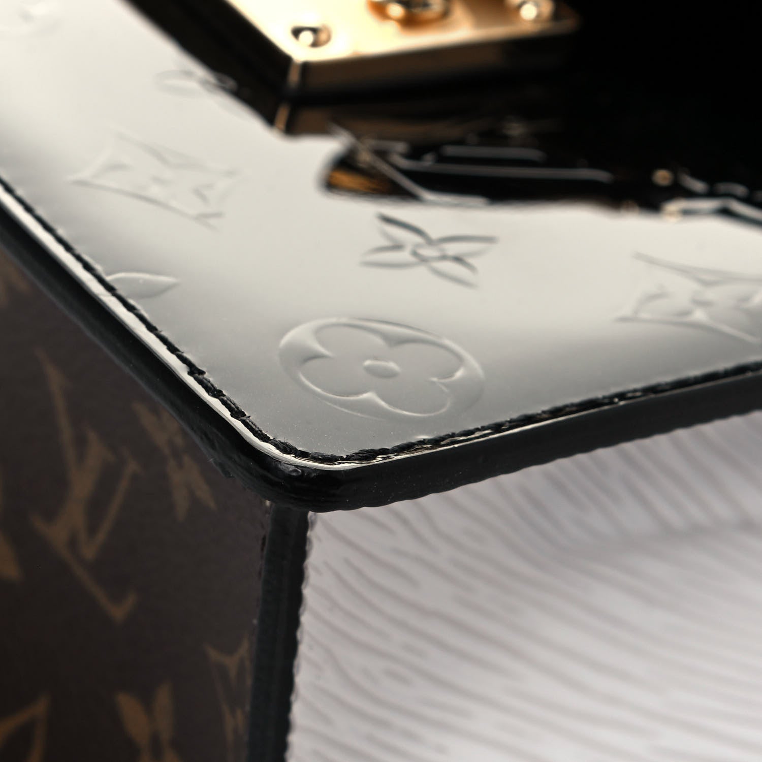 Louis Vuitton Vernis Epi Monogram Spring Street Black 9 of 13