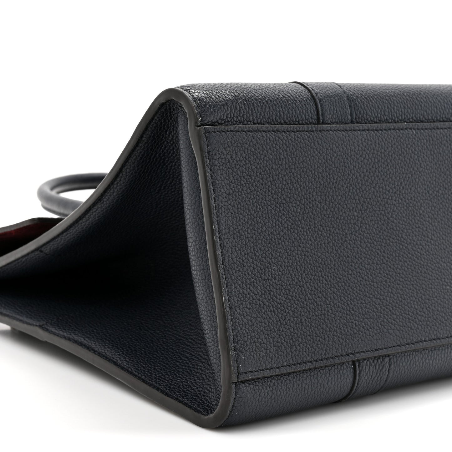 Classic Grain Medium New Bayswater Black