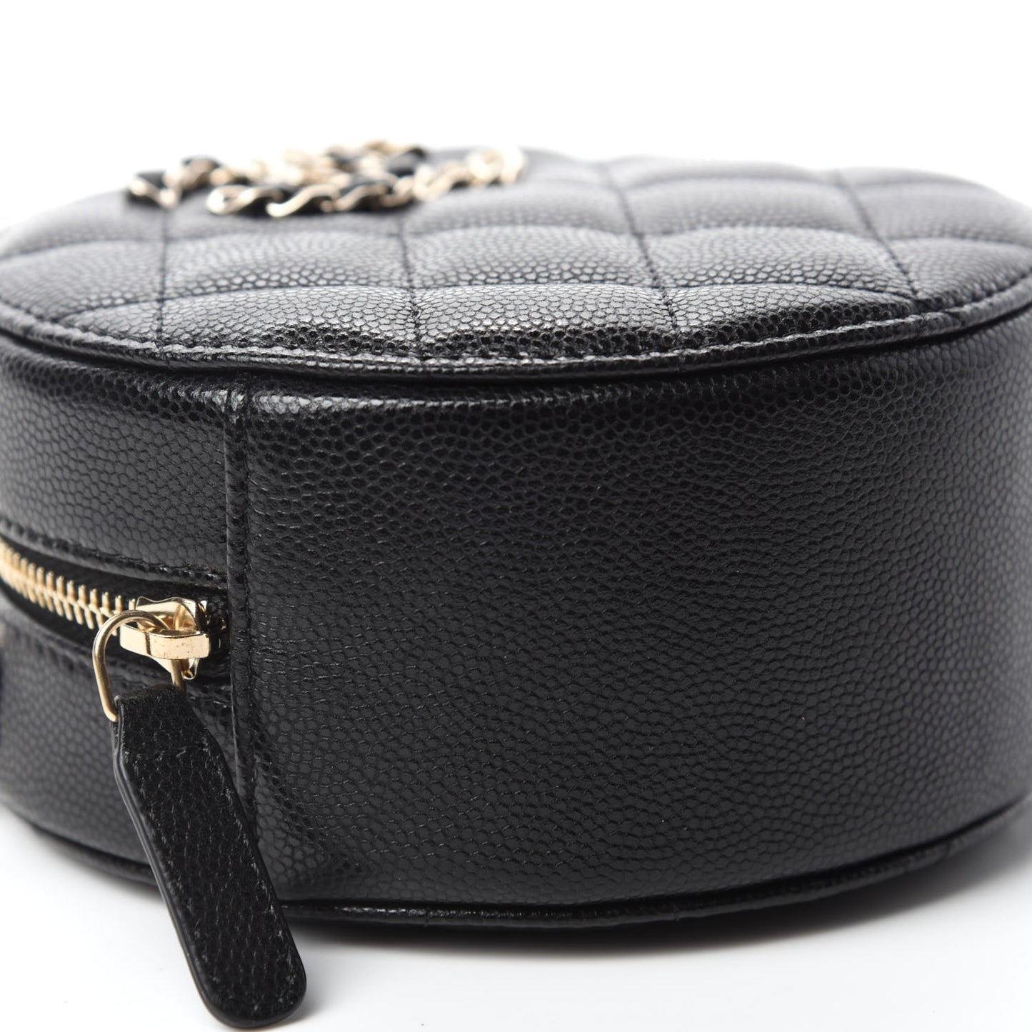 Caviar Quilted French New Wave Round Clutch With Chain Black