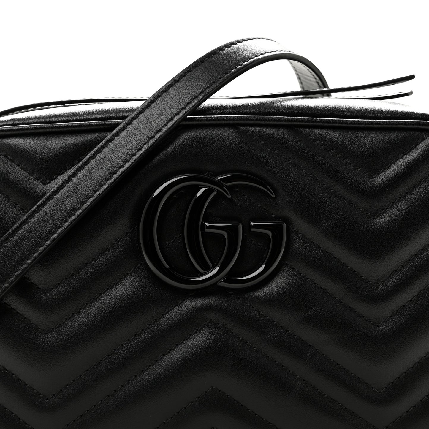 Calfskin Matelasse Monochrome Small GG Marmont Chain Shoulder Bag Black