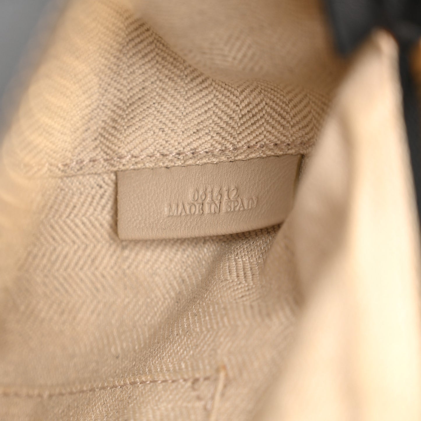 Calfskin Small Puzzle Bag Sand Hazelnut Ash