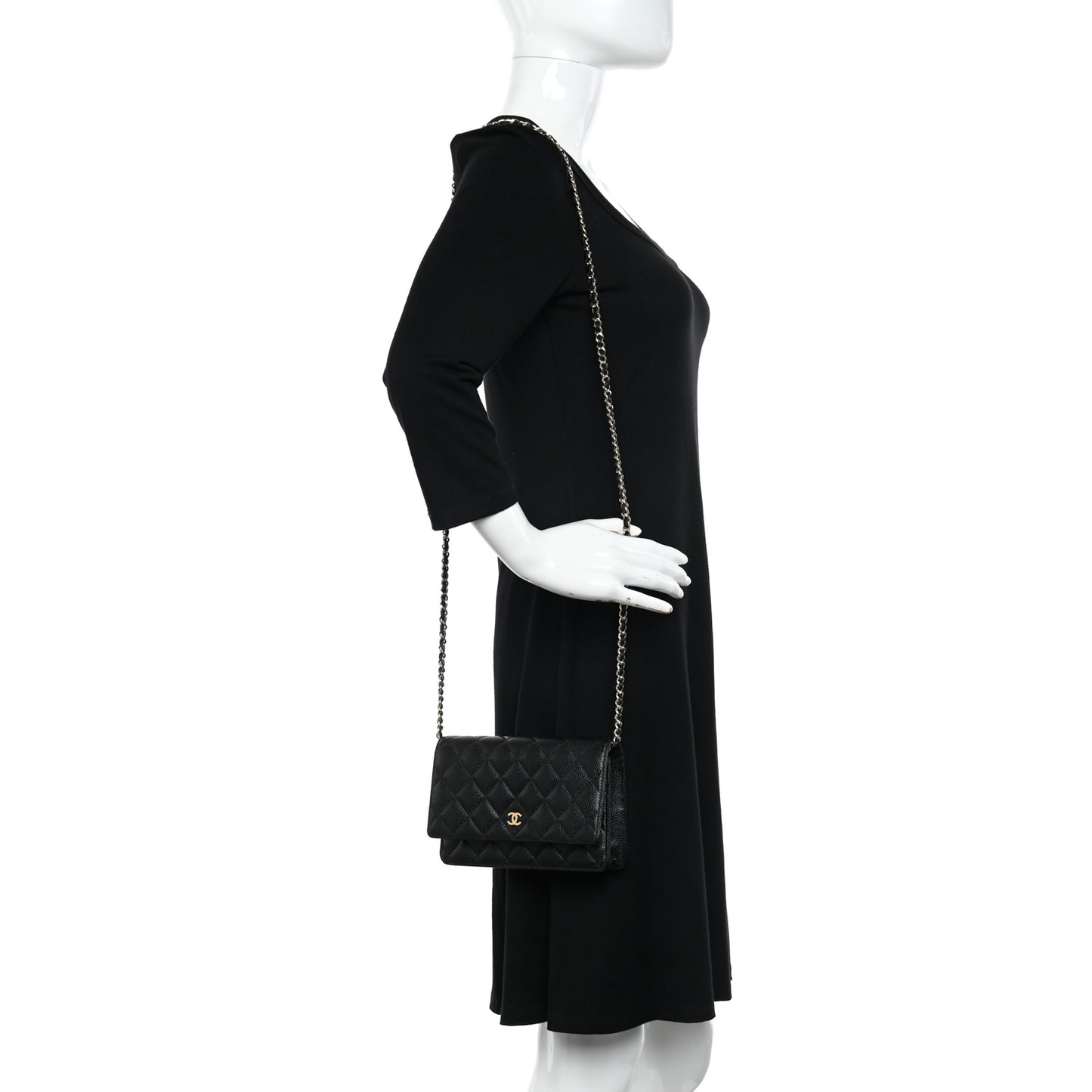 Caviar Quilted Wallet on Chain WOC Black