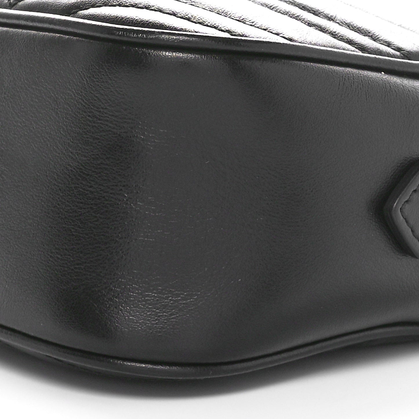 Calfskin Matelasse Small GG Marmont Chain Shoulder Bag Black