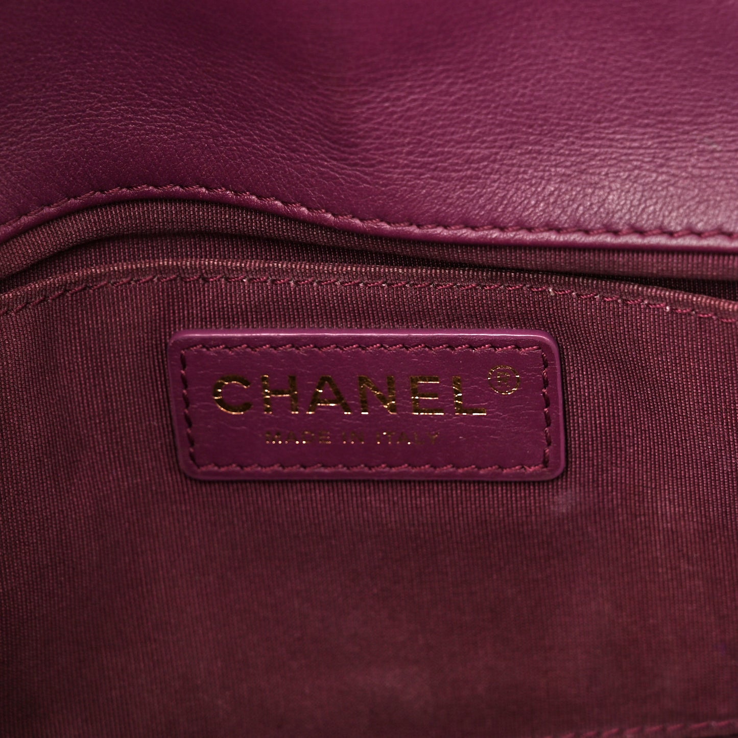 Calfskin Quilted Medium Bubbly Flap Burgundy
