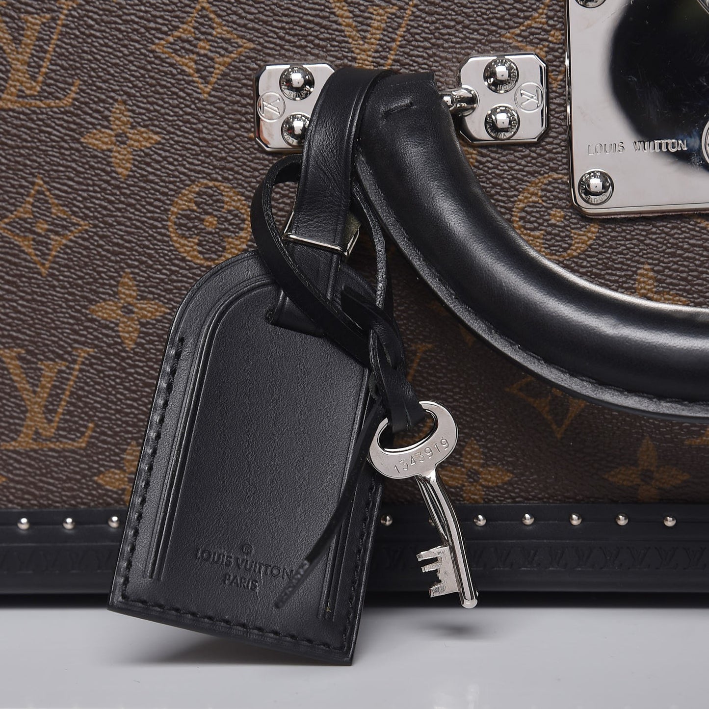 Monogram Alzer 75