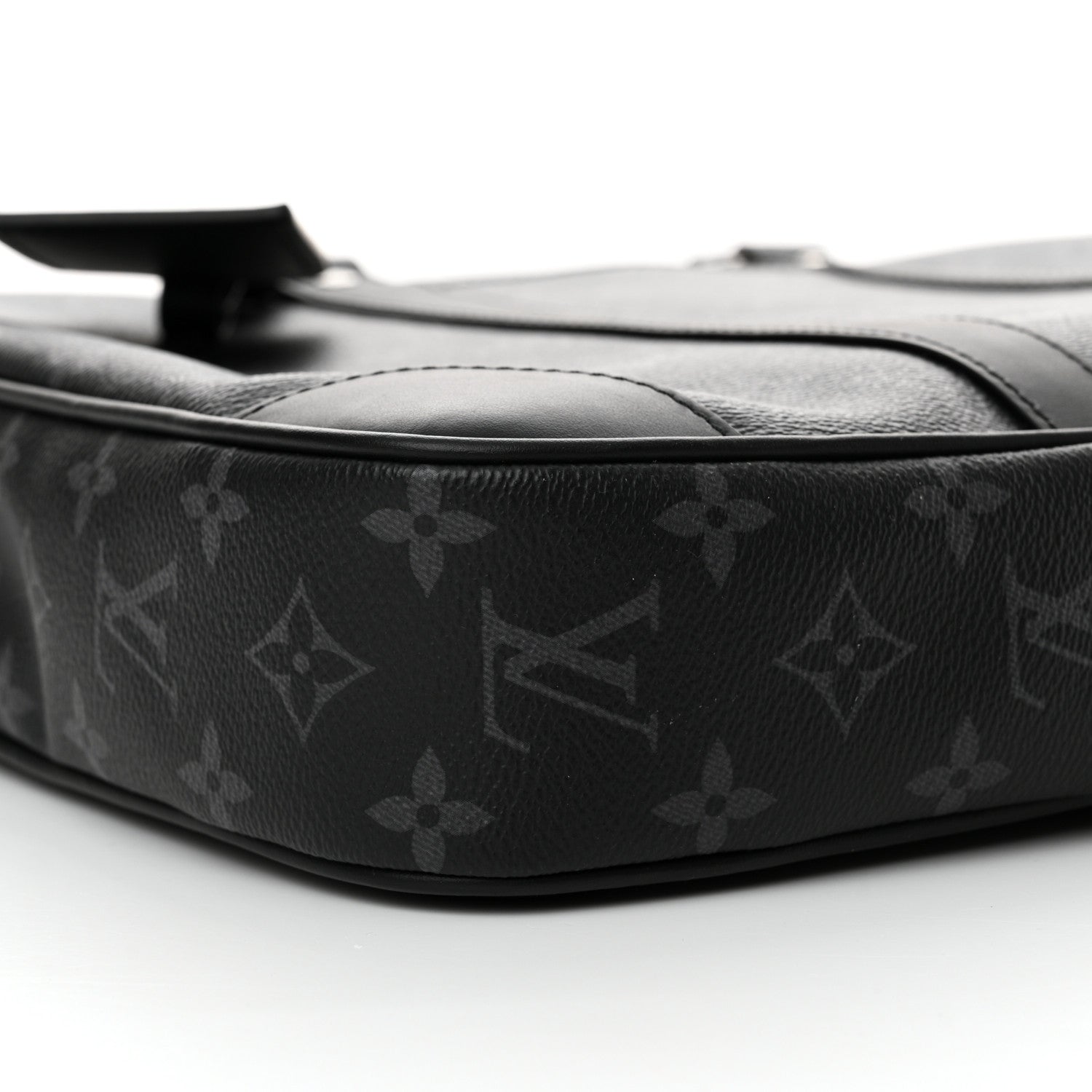 Louis Vuitton Monogram Eclipse Porte-Documents Voyage PM 8 of 9