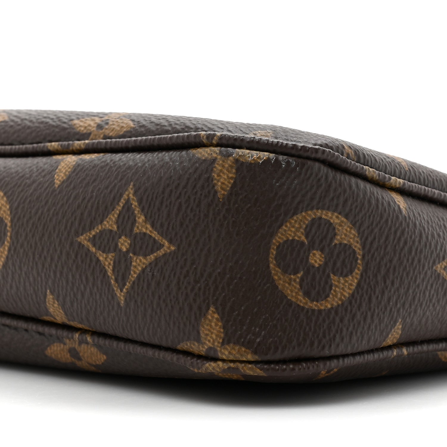 Louis Vuitton Monogram Chain Pochette Accessories 8 of 9