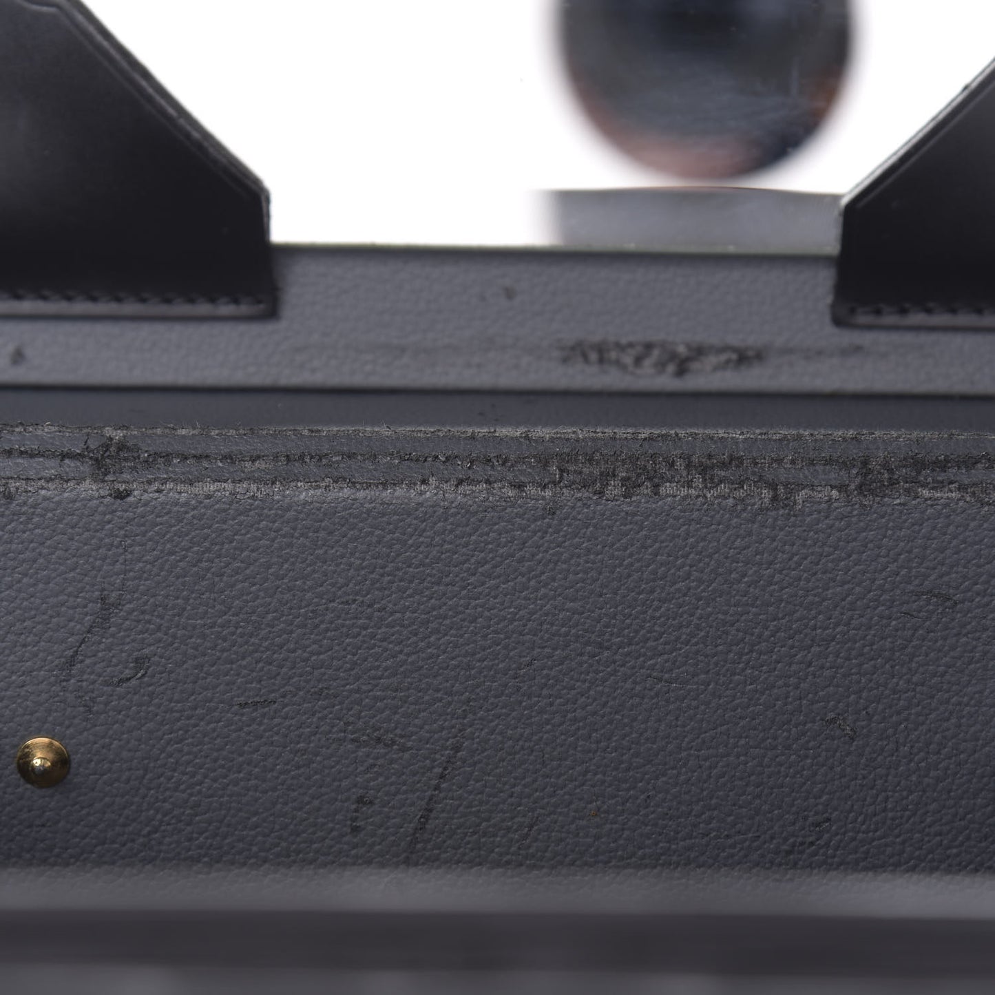 Epi Train Case Black