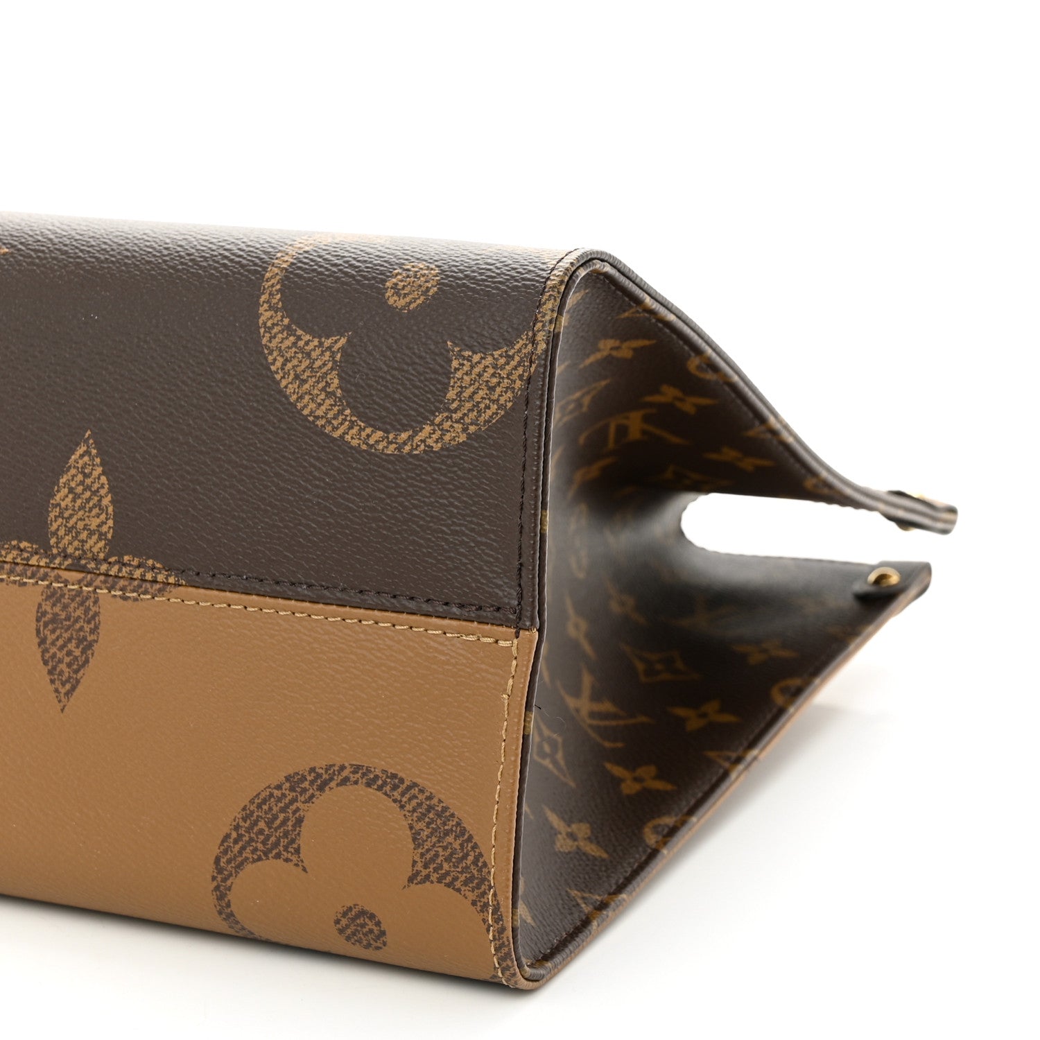 Louis Vuitton Reverse Monogram Giant Onthego MM 9 of 11