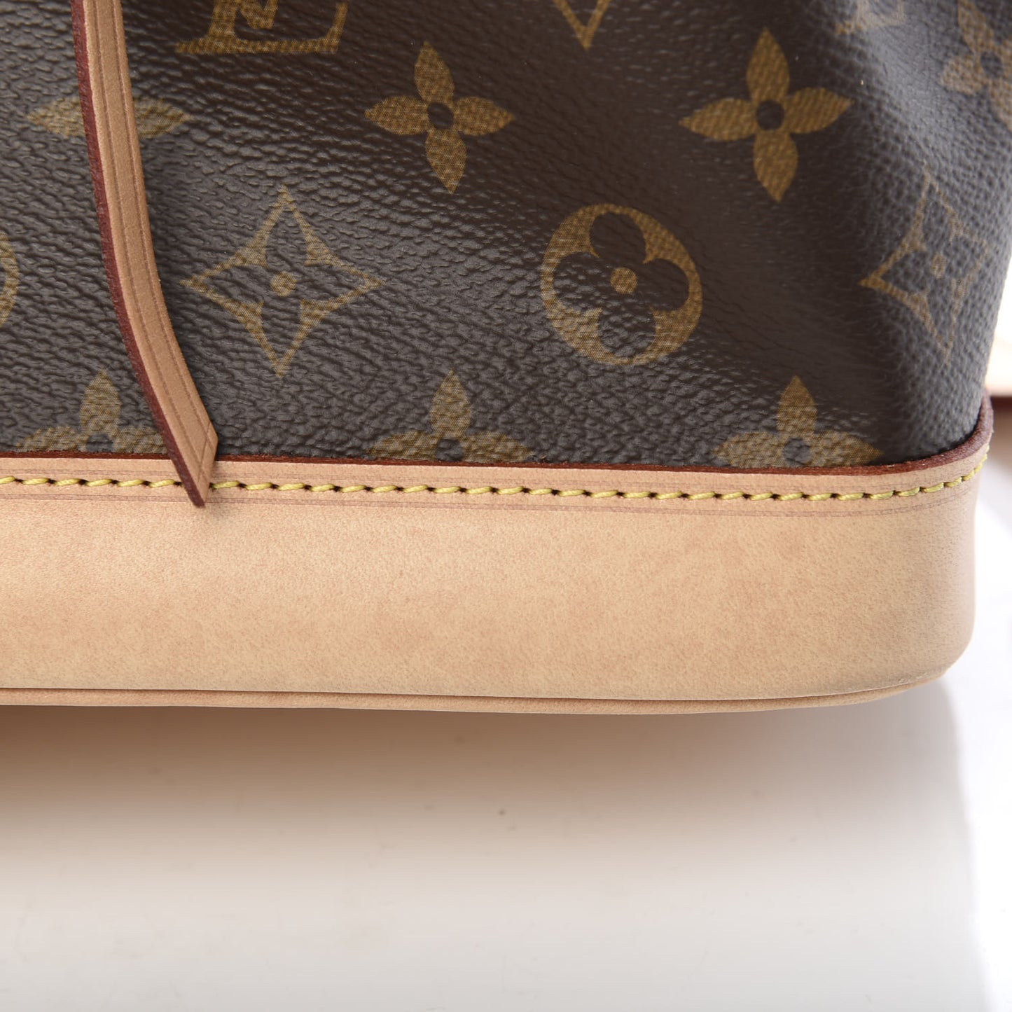 Monogram Noe BB