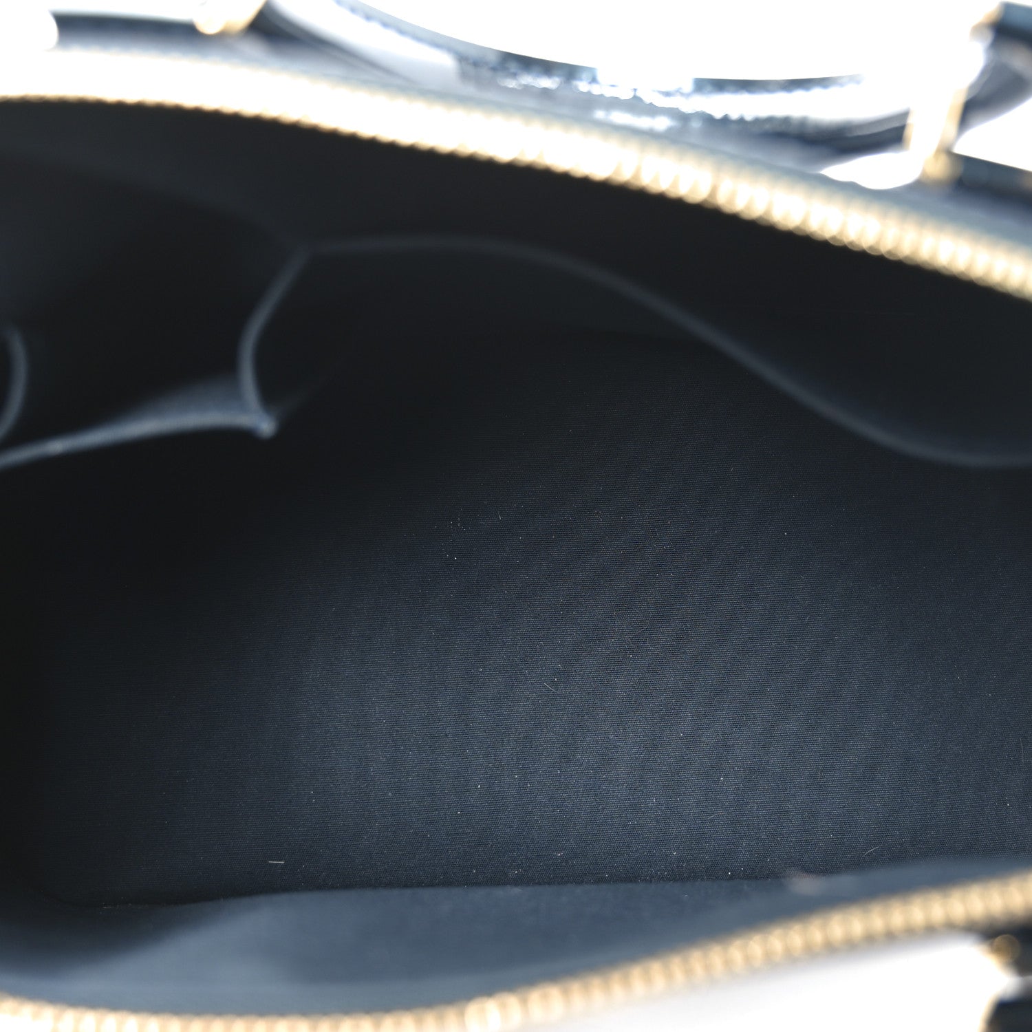 Louis Vuitton Vernis Alma PM Blue Nuit 5 of 9