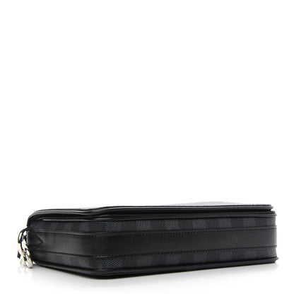 Louis Vuitton Damier Graphite 3D Studio Messenger 4 of 9