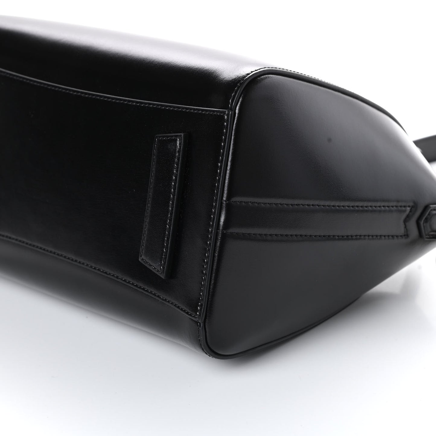 Shiny Lord Calfskin Small Antigona Black