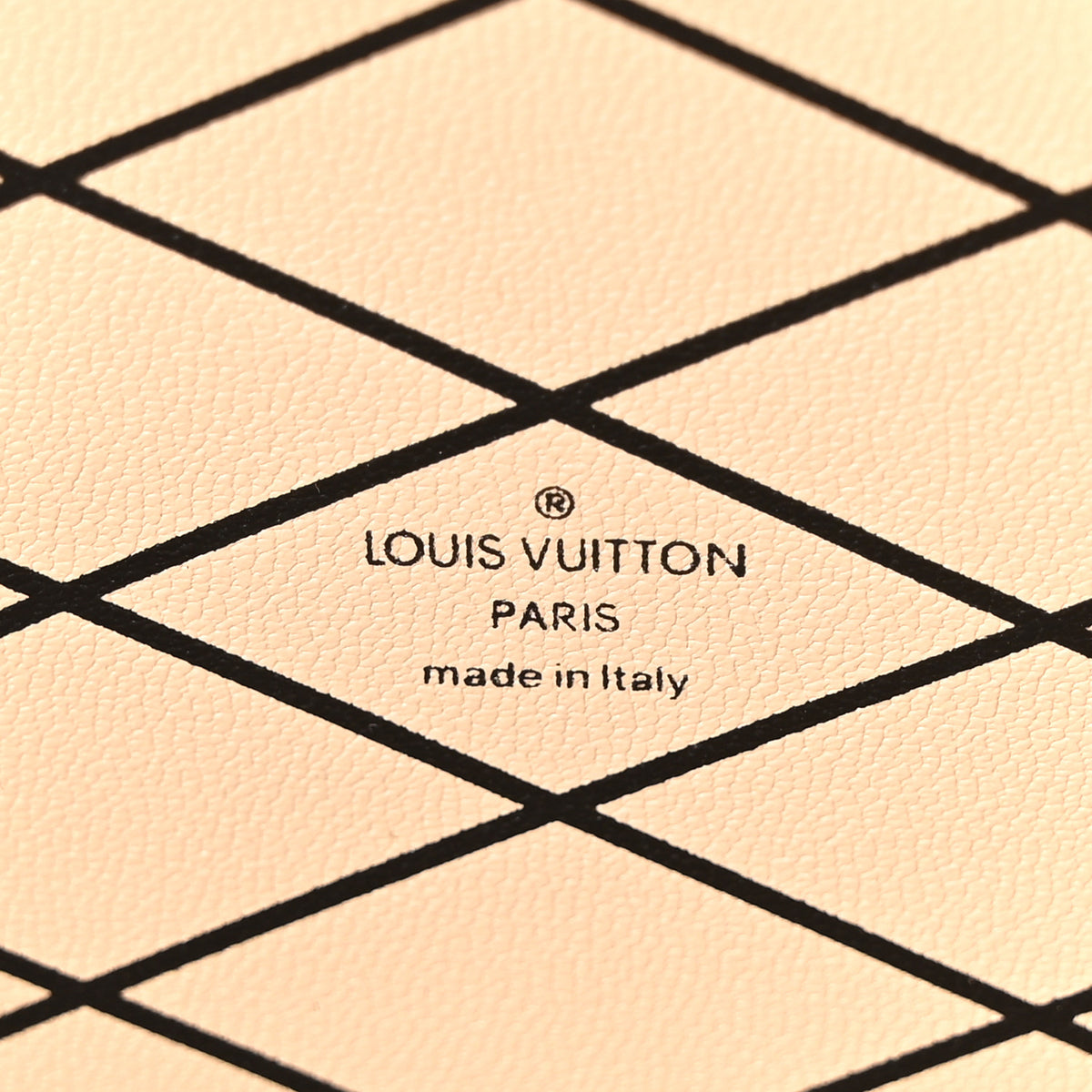 Louis Vuitton Monogram Petite Boite Chapeau 6 of 9