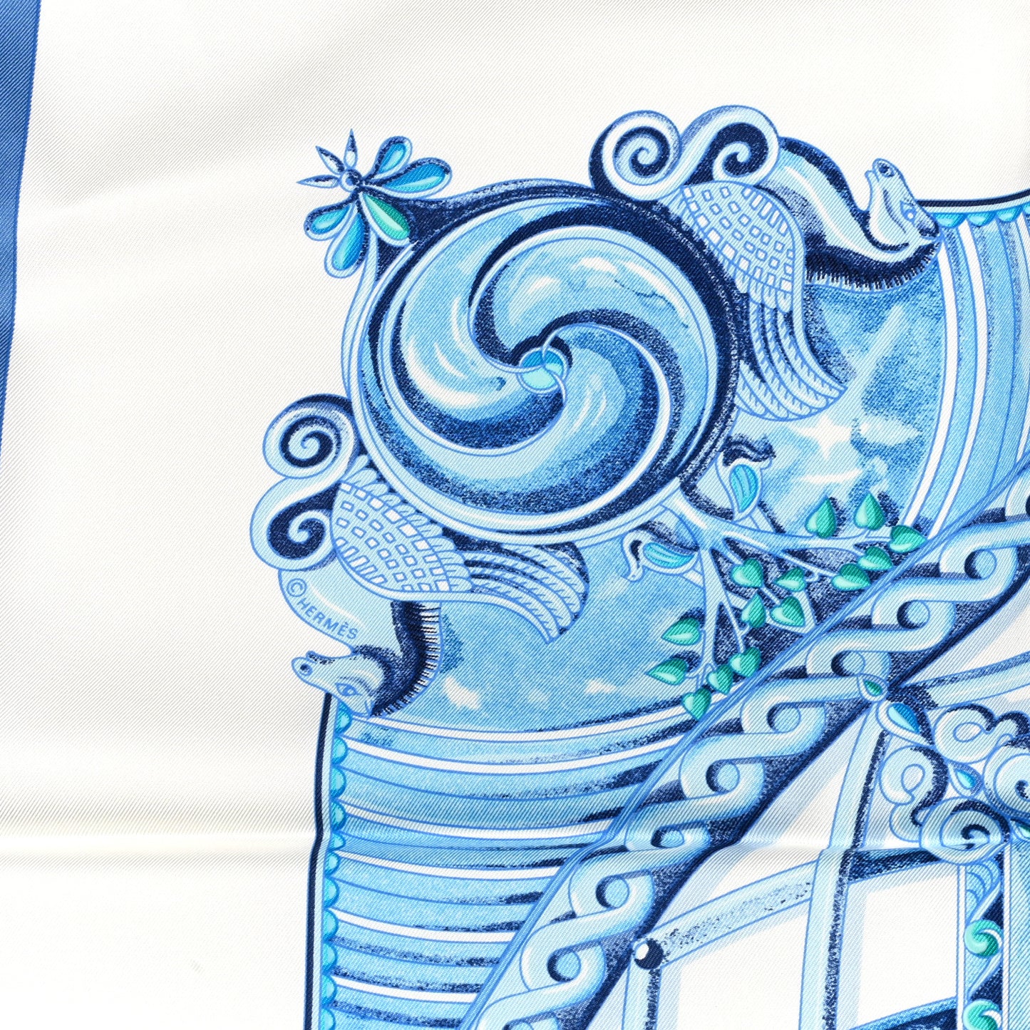 Silk Monnaies Et Symboles De Parisii Scarf 90