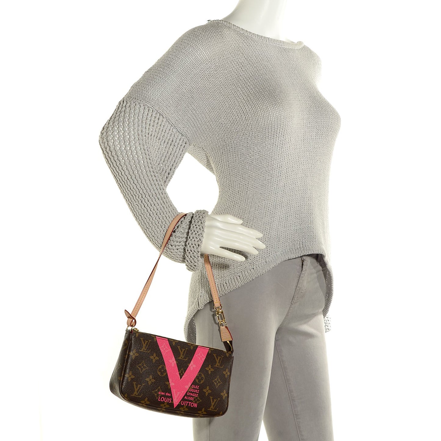 Monogram V Pochette Accessories Grenade