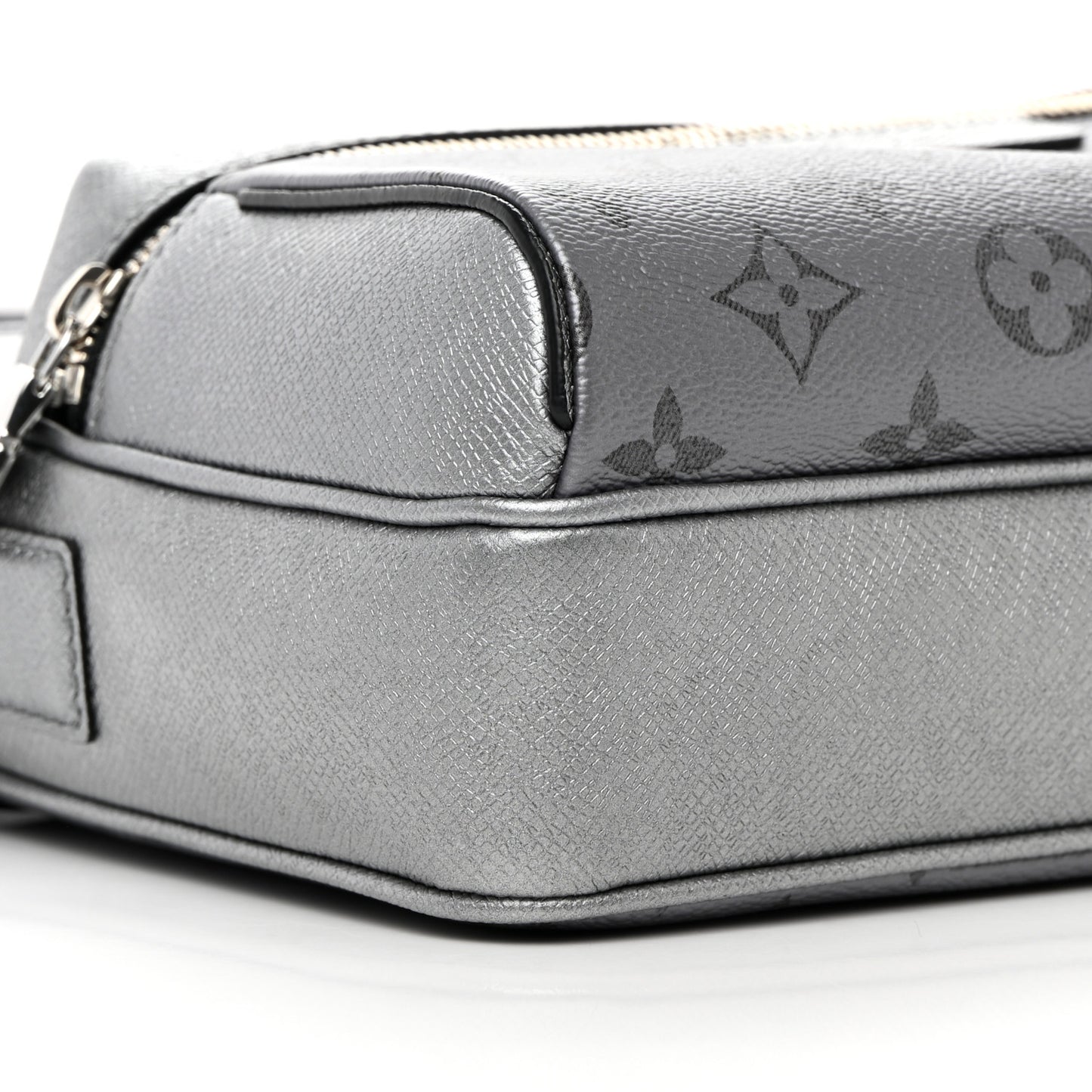 Taigarama Outdoor Messenger Gunmetal