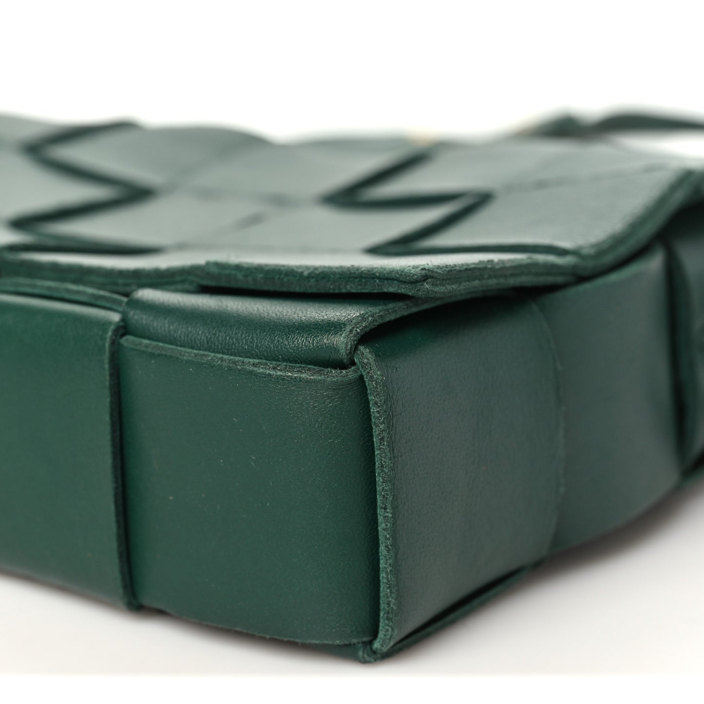 Grained Calfskin Maxi Intrecciato Cassette Crossbody Bag Raintree Green